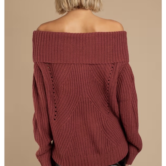 Tobi The Chills Off Shoulder Sweater in Wine, Size M - Picture 3 of 3